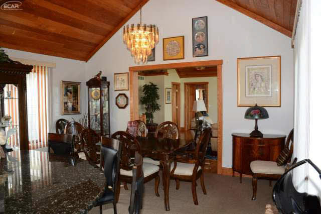 1136 South Cummings Road Davison, MI 48423 - Photo 20 of 41 21182915-19.JPG