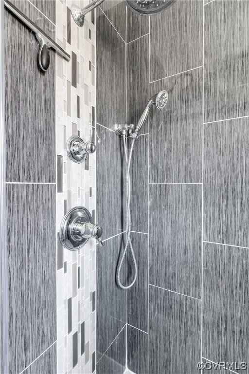 10811 Crofton Road Chester, VA 23831 - Photo 36 of 50 a bathroom with a shower
