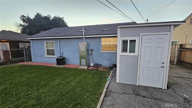 $2,900 | 136 South Marcile Avenue, Glendora, CA 91741