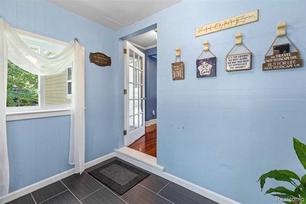 375 Shortridge Avenue Rochester Hills, MI 48307 - Photo 7 of 47