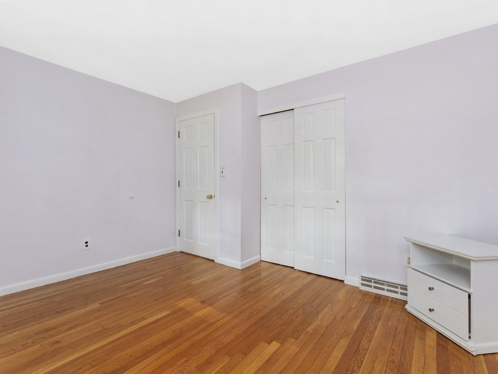 5 Belmont Road Billerica, MA 01821 - Photo 15 of 24 Gallery Image 15