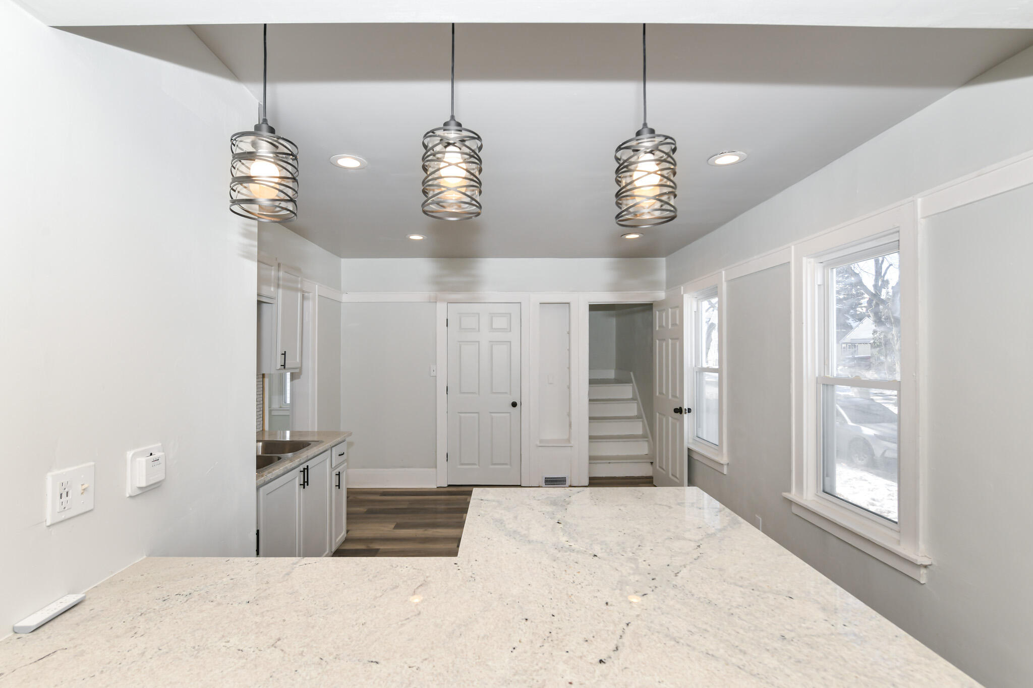 5327 West Wright Street Milwaukee, WI 53210 - Photo 12 of 36 Kitchen