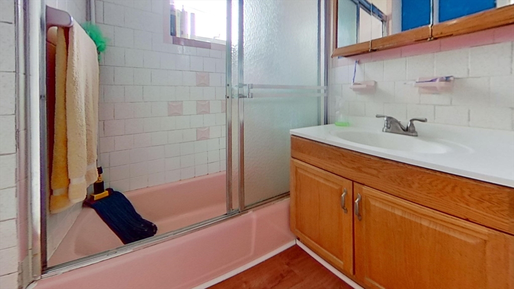 25 Division Street, Unit 2 Chelsea, MA 02150 - Photo 5 of 6