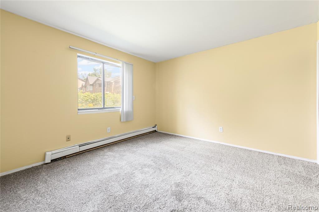 30452 Utica Road, Unit 7 Roseville, MI 48066 - Photo 12 of 15 Gallery Image 12