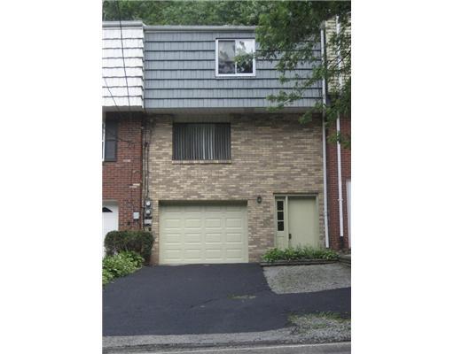 Exterior Front. Townhome living minus the monthly association fee :)