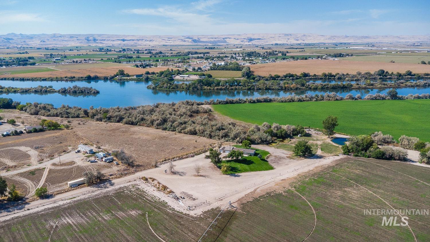 14501 Plum Road Caldwell, ID 83607 - Photo 4 of 42 Gallery Image 4