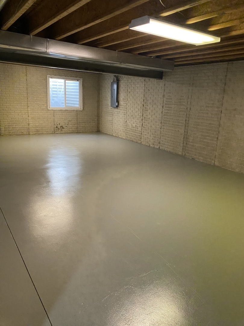 1835 Marina Drive Normal, IL 61761 - Photo 14 of 22 a view of empty room