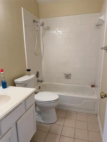 $290,000 | 804 Stafford Station Drive, Saginaw, TX 76131