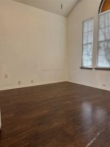 $290,000 | 804 Stafford Station Drive, Saginaw, TX 76131