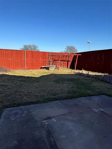 $290,000 | 804 Stafford Station Drive, Saginaw, TX 76131