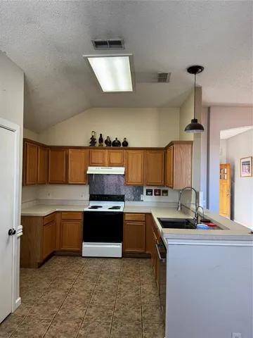 $290,000 | 804 Stafford Station Drive, Saginaw, TX 76131