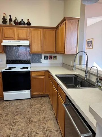 $290,000 | 804 Stafford Station Drive, Saginaw, TX 76131