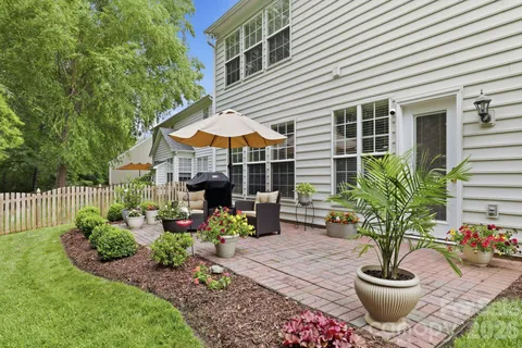 $675,000 | 12044 Humboldt Drive, Charlotte, NC 28277