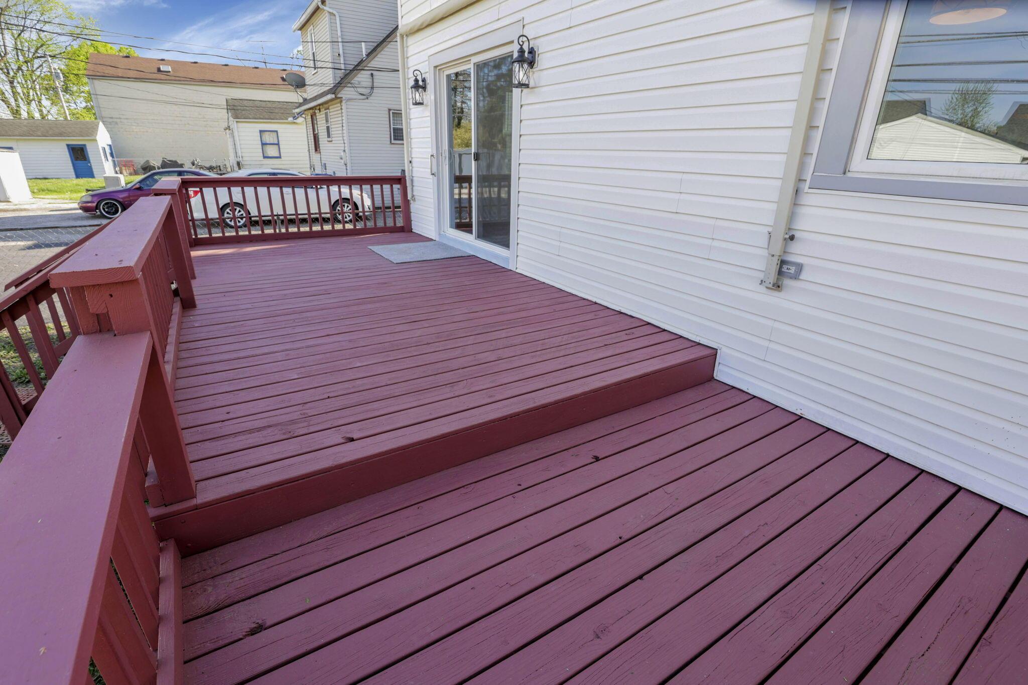 800 South Yearling Road Columbus, OH 43213 - Photo 45 of 57 Deck