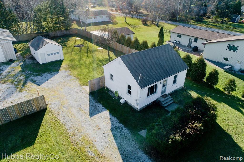 6150 Baker Road Bridgeport, MI 48722 - Photo 11 of 54