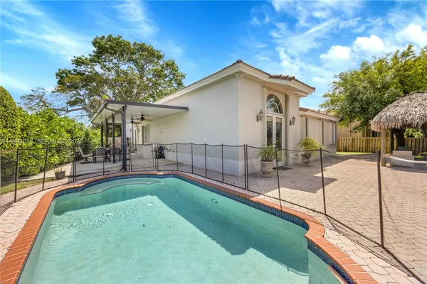 $5,250 | 16000 Southwest 91st Court, Palmetto Bay, FL 33157