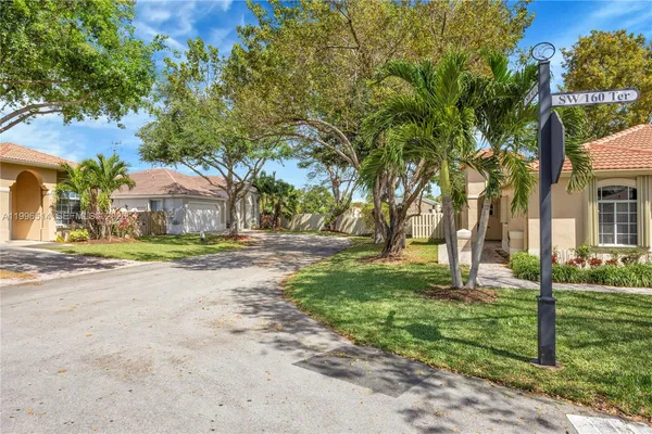 $5,250 | 16000 Southwest 91st Court, Palmetto Bay, FL 33157