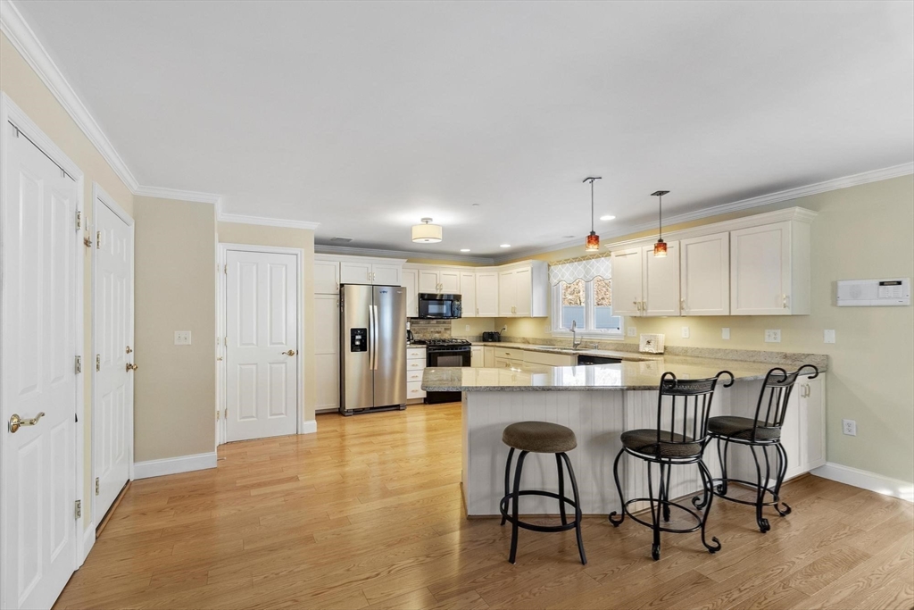 216 Rangeway Road, Unit 164 North Billerica, MA 01862 - Photo 12 of 42 Gallery Image 12