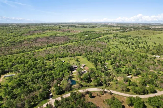 $419,900 | 2161 Southwest County Road 0025, Corsicana, TX 75110