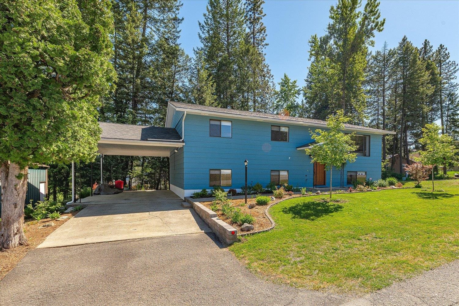 535 West Ash Street Newport, WA 99156 - Photo 2 of 47