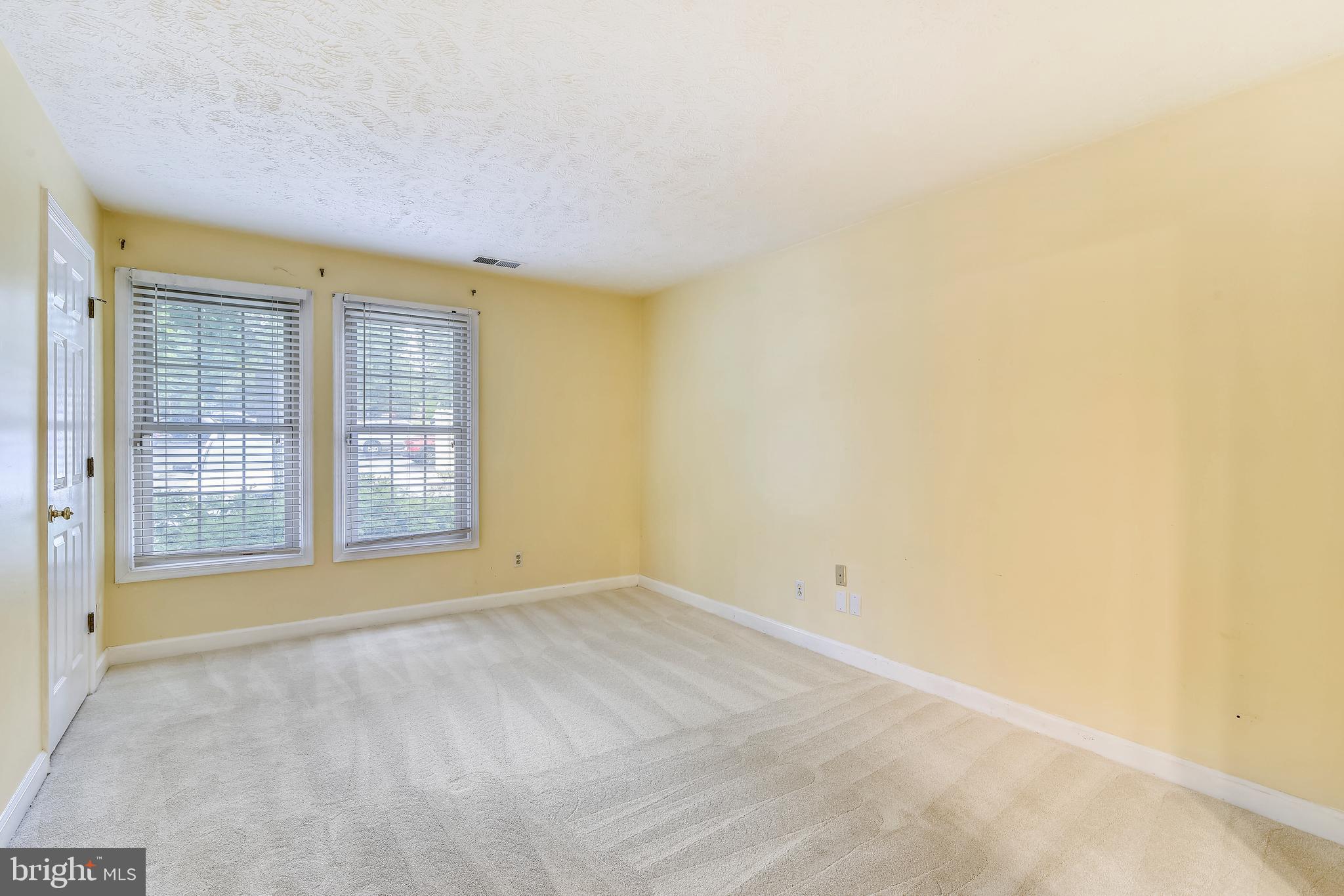 12002 Ridge Knoll Drive, Unit 7 Fairfax, VA 22033 - Photo 18 of 42 Bedroom #2