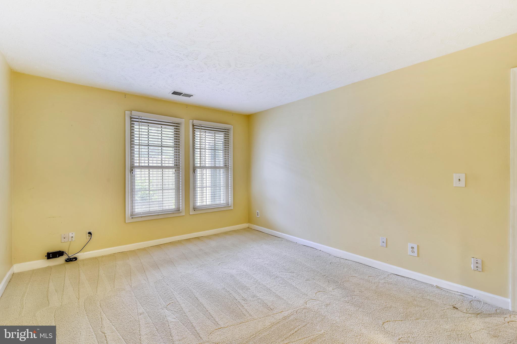 12002 Ridge Knoll Drive, Unit 7 Fairfax, VA 22033 - Photo 23 of 42 Master Bedroom