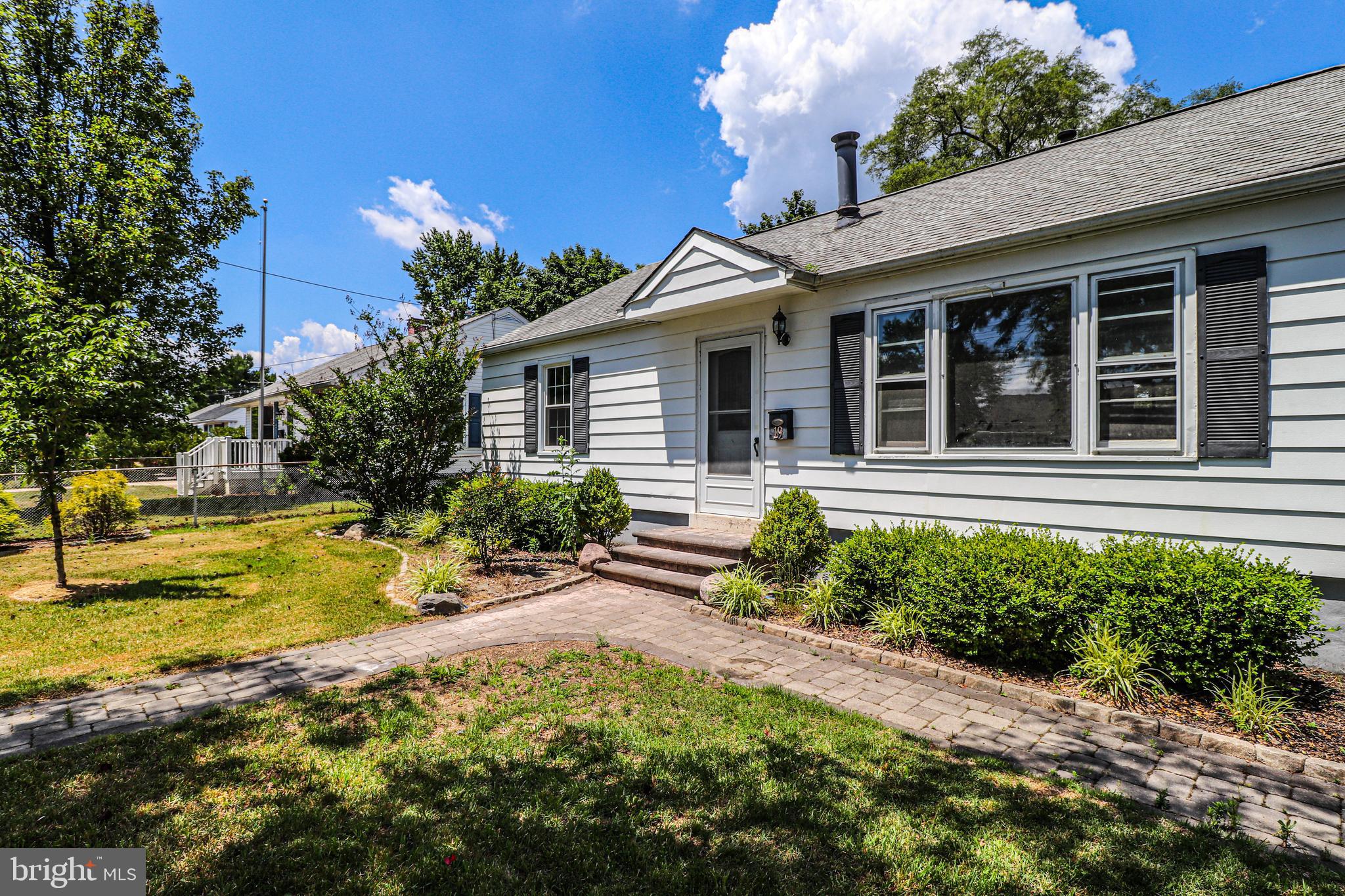 19 Sheldon Road Pemberton, NJ 08068 - Photo 12 of 30 a view of a house with swimming pool and sitting area