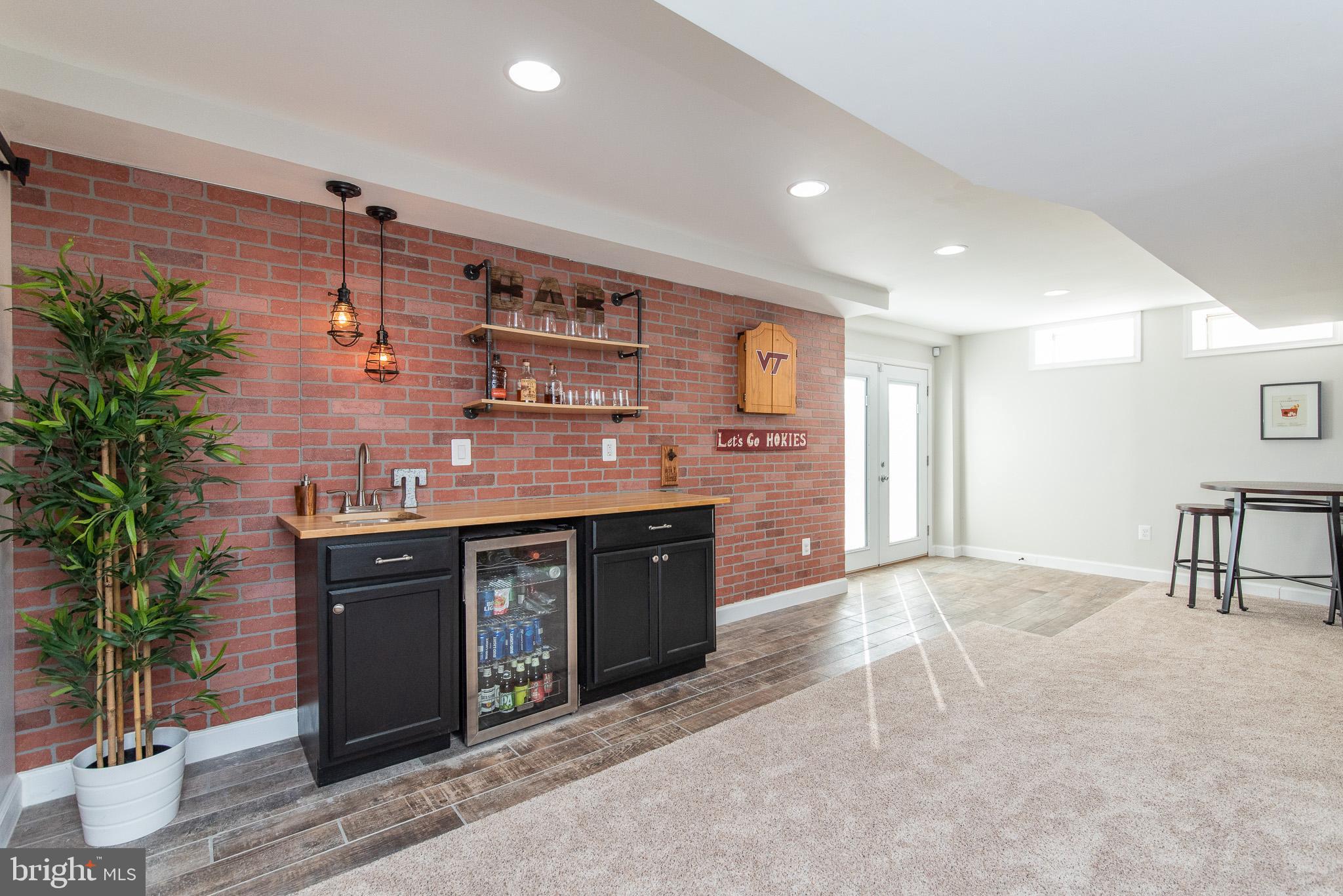 9225 Bretton Reef Road Baltimore, MD 21234 - Photo 50 of 62 WETBAR AND BEVERAGE REFRIGERATOR