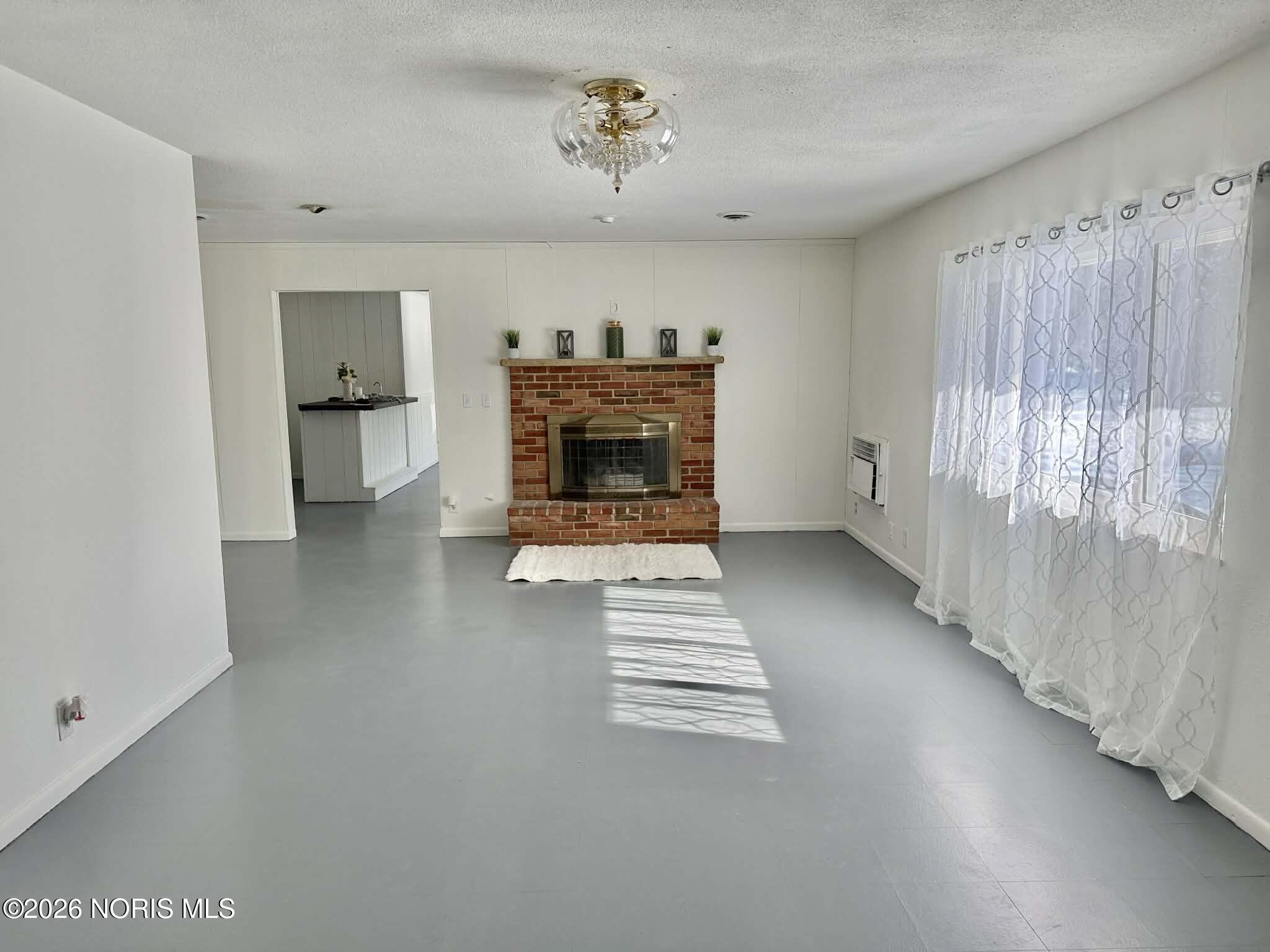 11530 Shaffer Road Swanton, OH 43558 - Photo 4 of 27 7558d13e-1bc5-4712-a135-a48d9e642628