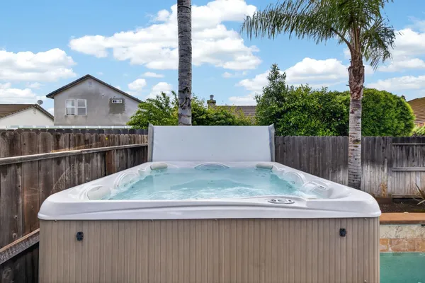 $690,950 | 836 Sequoia Court, Lodi, CA 95242