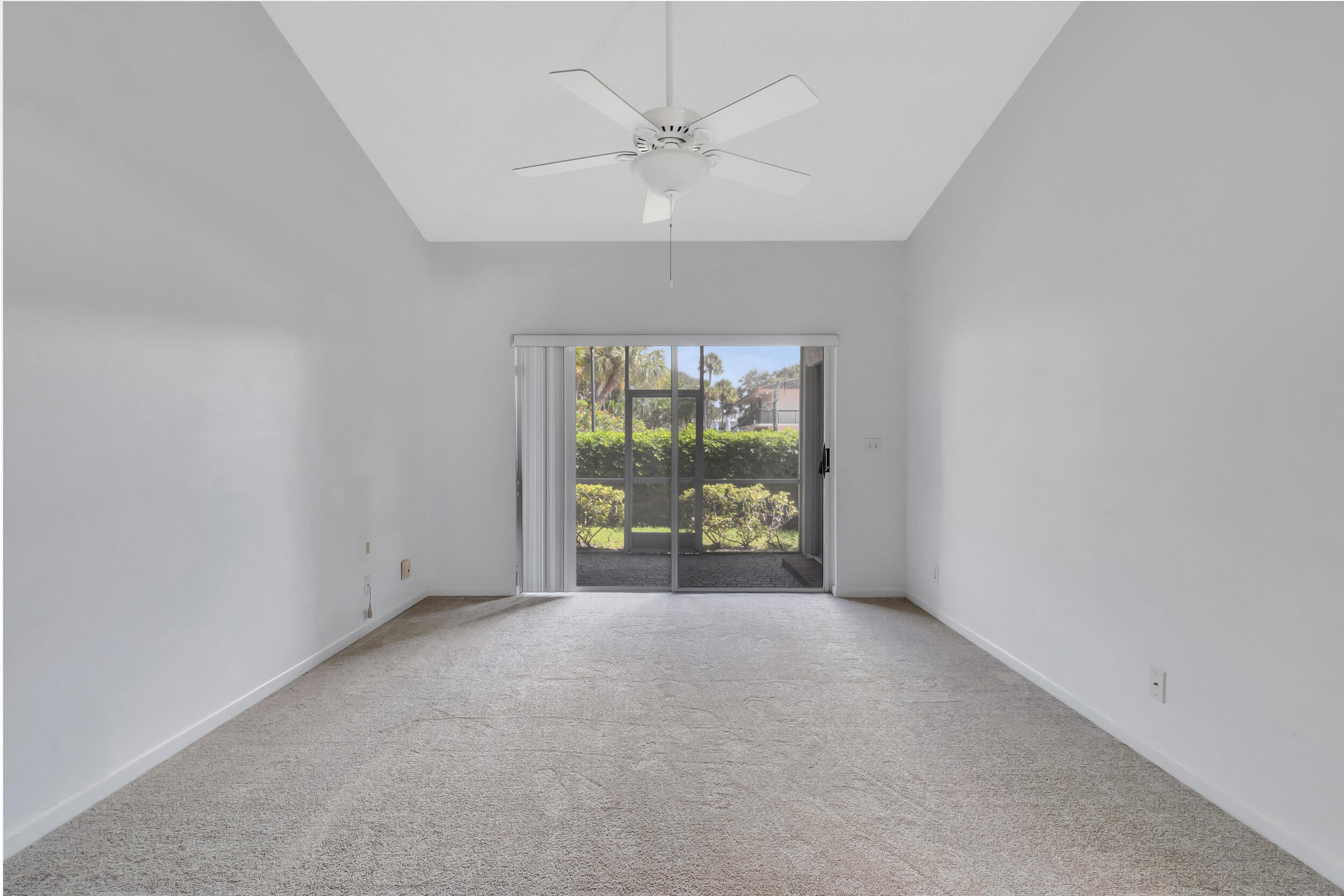 5190 Sabal Gardens Lane, Unit 3 Boca Raton, FL 33487 - Photo 13 of 29 Primary bedroom