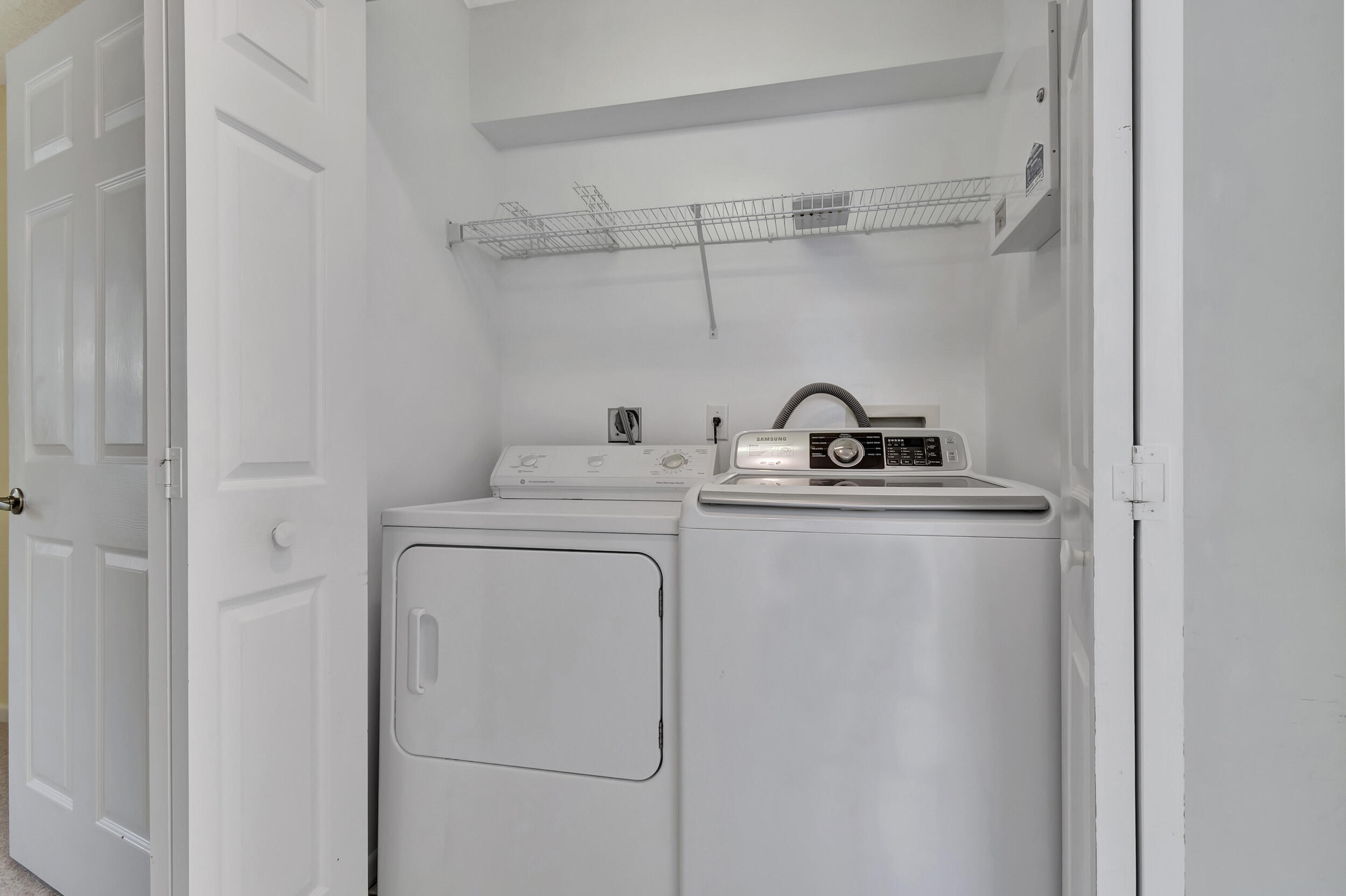 5190 Sabal Gardens Lane, Unit 3 Boca Raton, FL 33487 - Photo 23 of 29 washer /dryer
