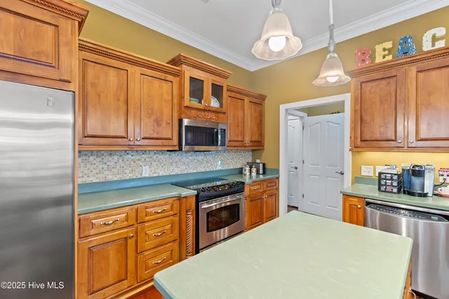 $586,000 | 216 Baroney Pl Drive, Sunset Beach, NC 28468