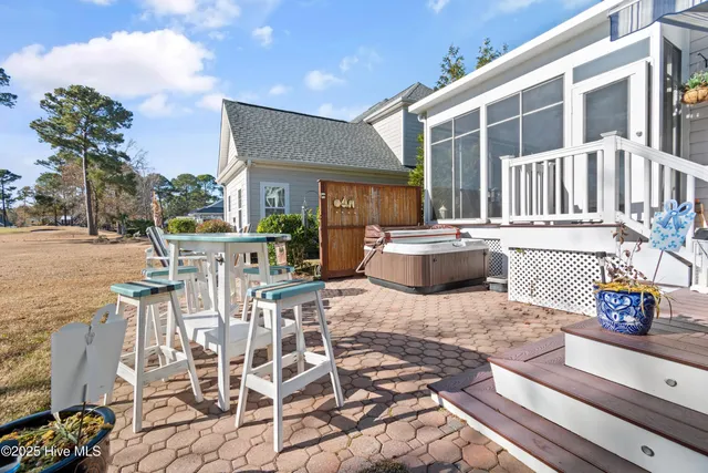 $586,000 | 216 Baroney Pl Drive, Sunset Beach, NC 28468