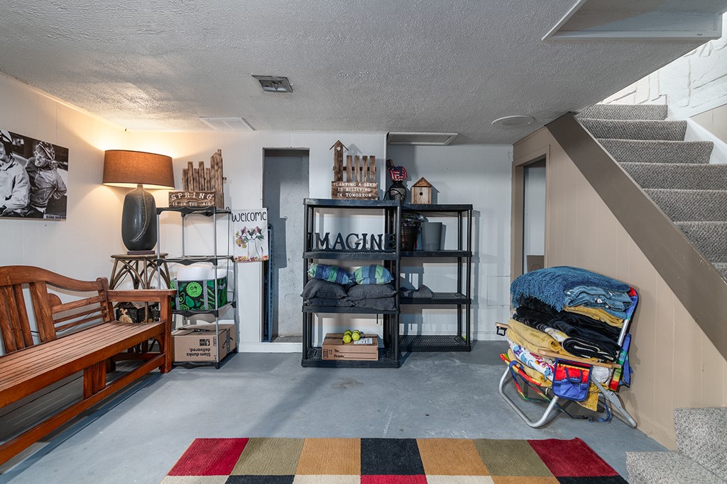 14 Myra Road Coventry, RI 02816 - Photo 21 of 36