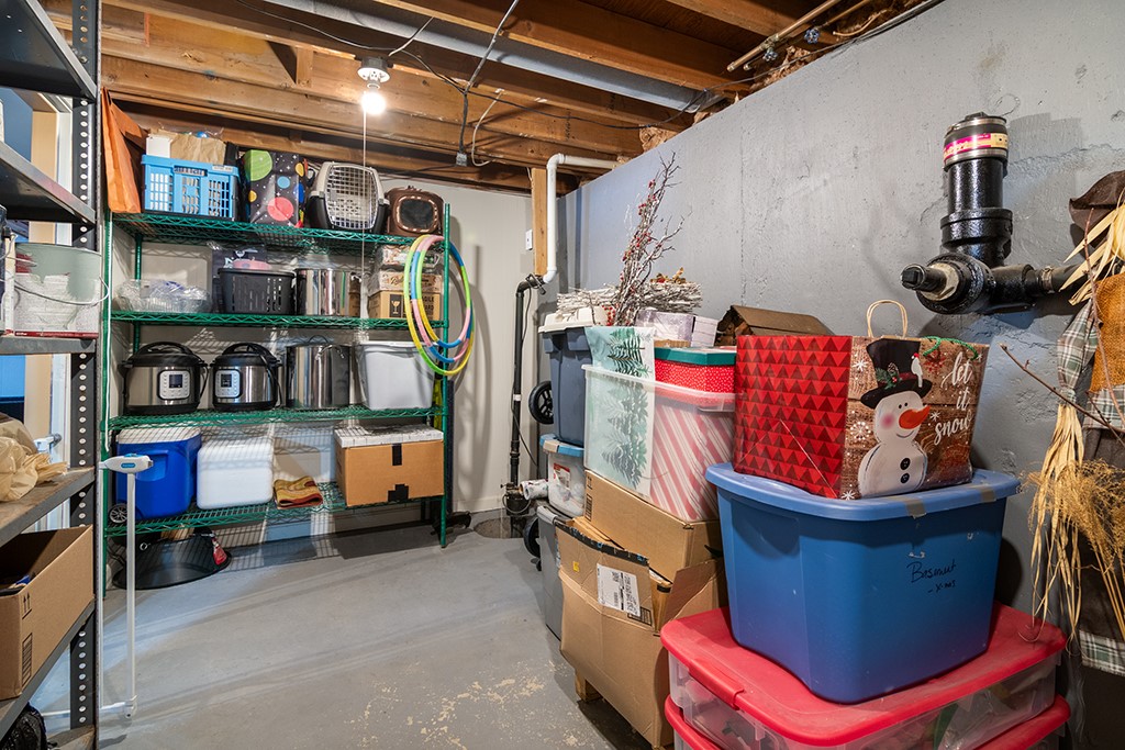 14 Myra Road Coventry, RI 02816 - Photo 25 of 36