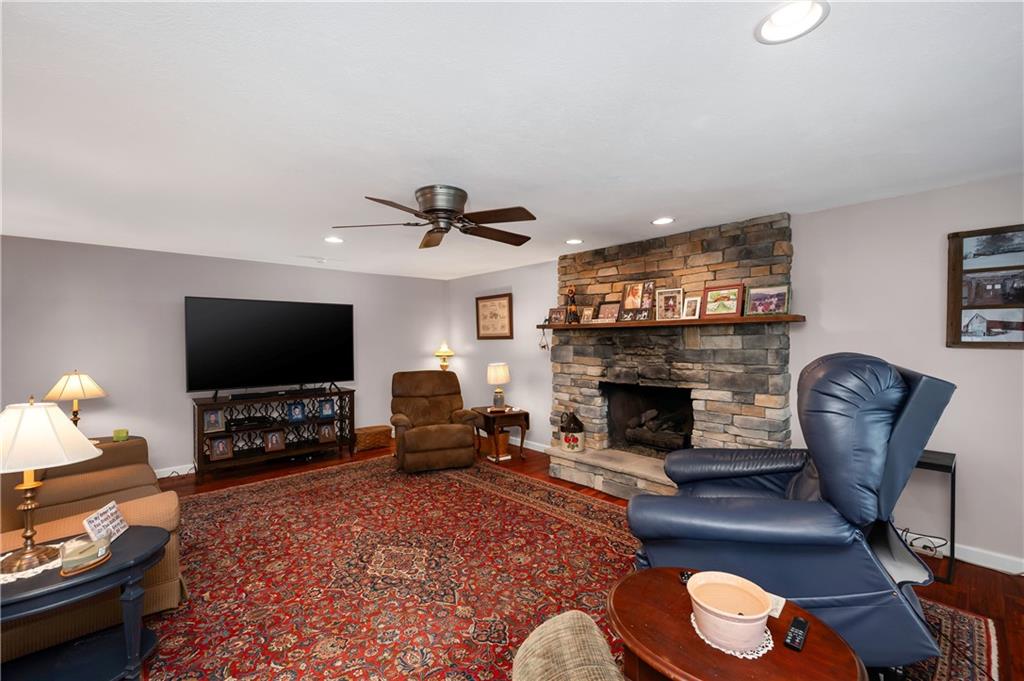 143 Sterrett Road Grove City, PA 16127 - Photo 9 of 49 Gallery Image 9