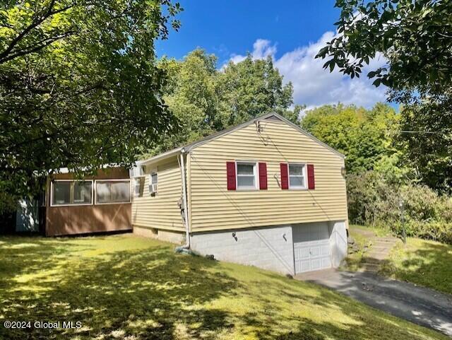 25 Boyce Road Schodack, NY 12123 - Photo 34 of 39 Side View & Driveway