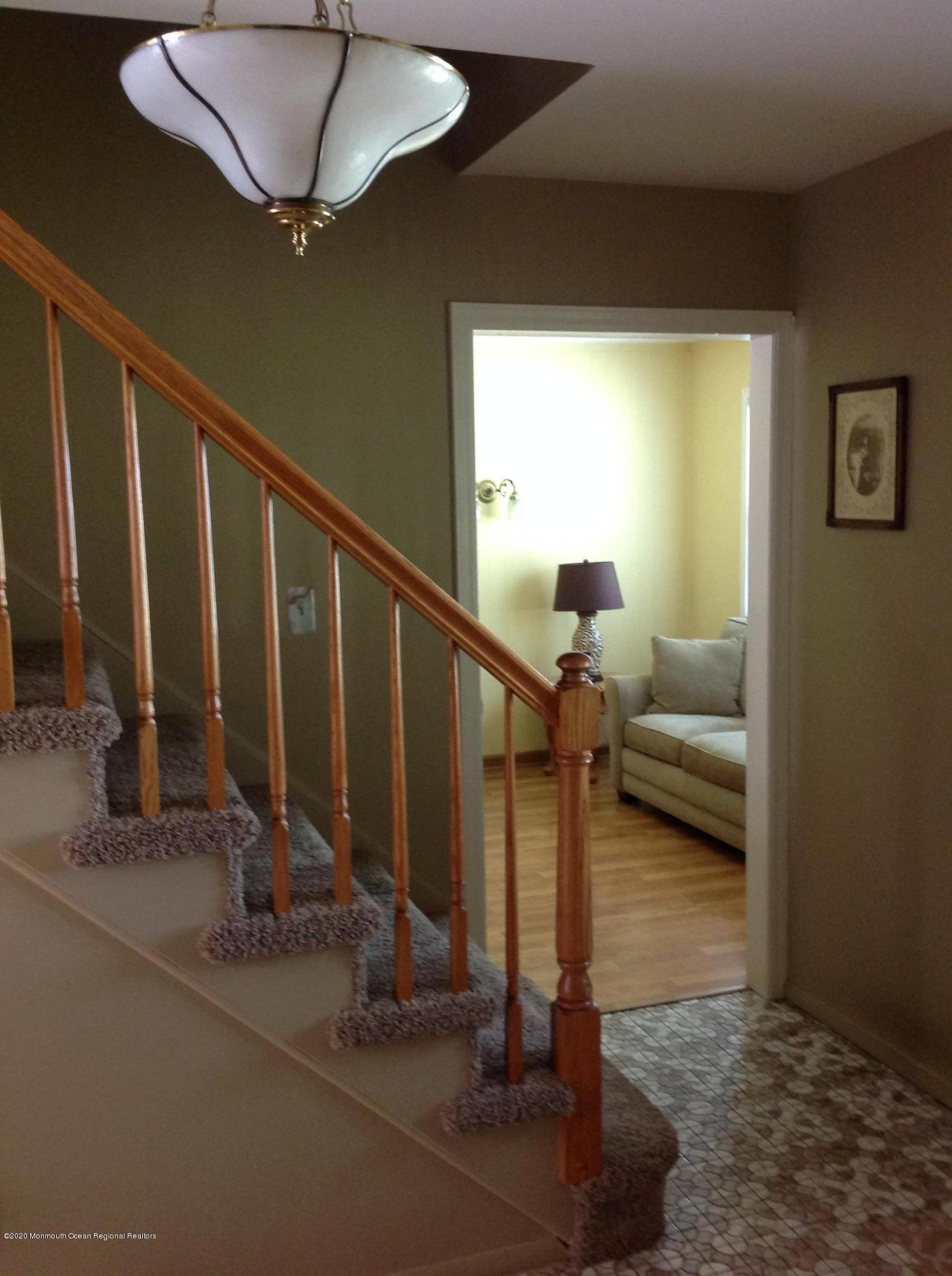 13 Nottingham Road Manalapan, NJ 07726 - Photo 7 of 19 IMG_0283