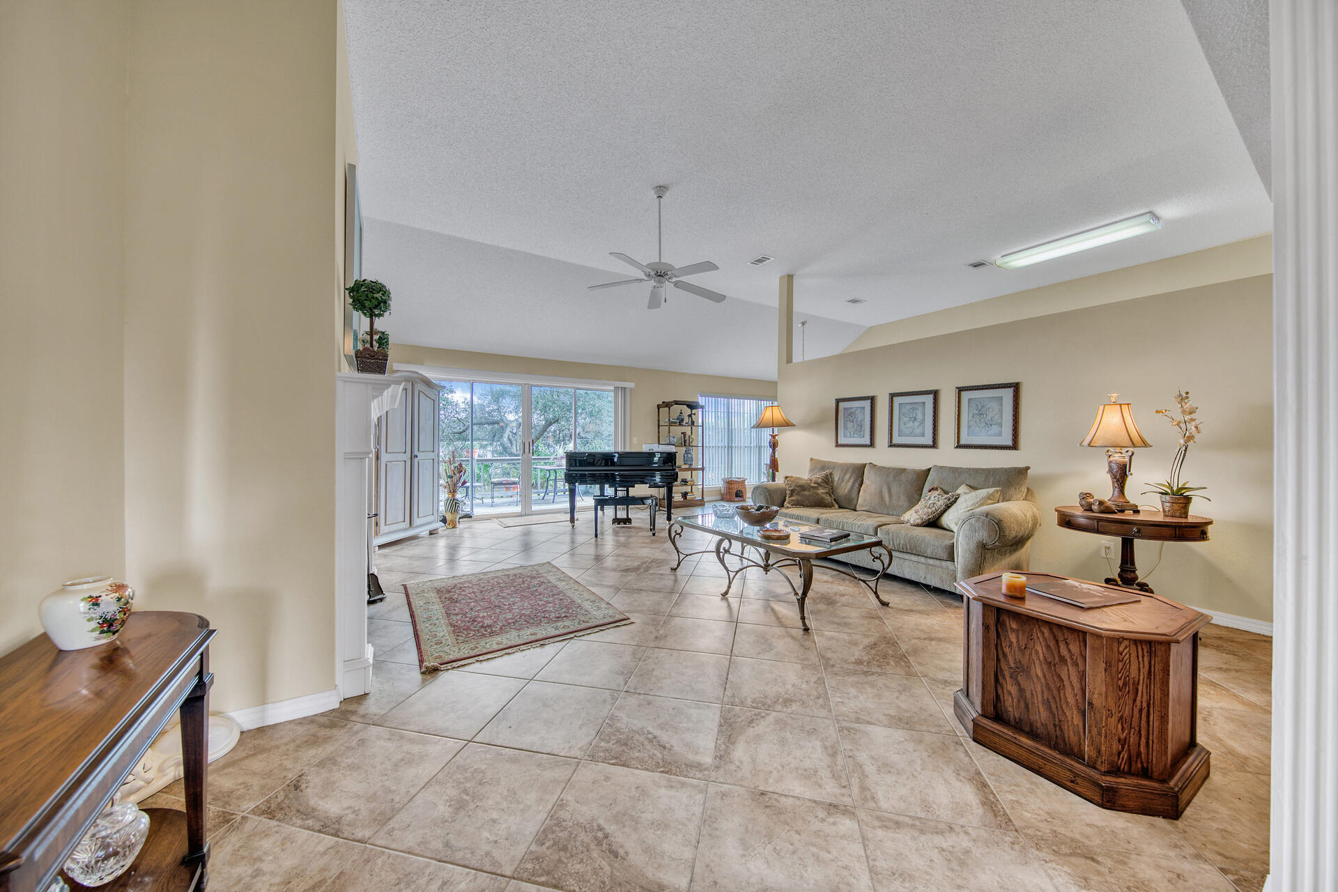 3789 Misty Way Destin, FL 32541 - Photo 5 of 29 a living room with furniture and a table