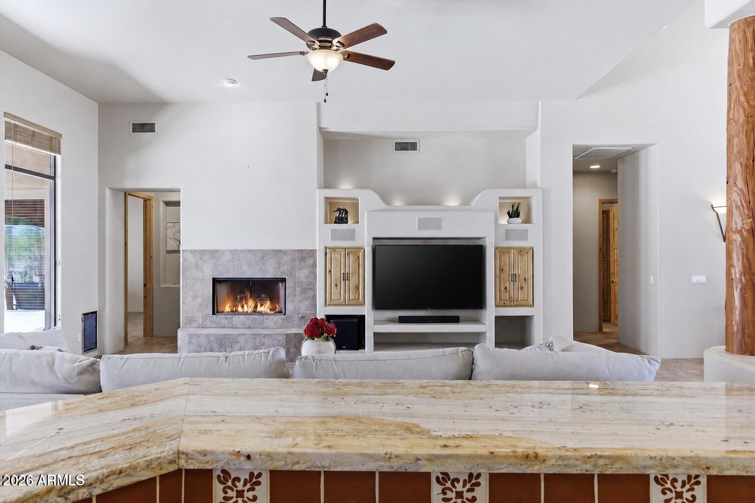 13919 East Quail Track Road Scottsdale, AZ 85262 - Photo 8 of 49
