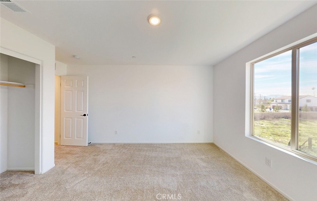 340 Lilly Rialto, CA 92376 - Photo 33 of 48