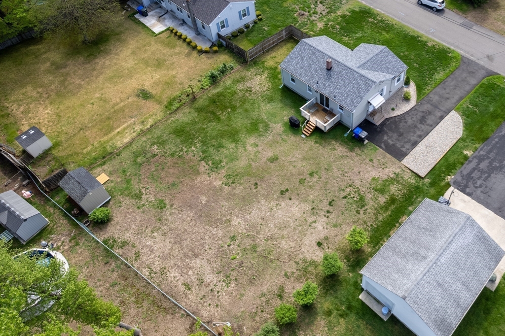 64 Overlea Drive Springfield, MA 01119 - Photo 8 of 32 Gallery Image 8