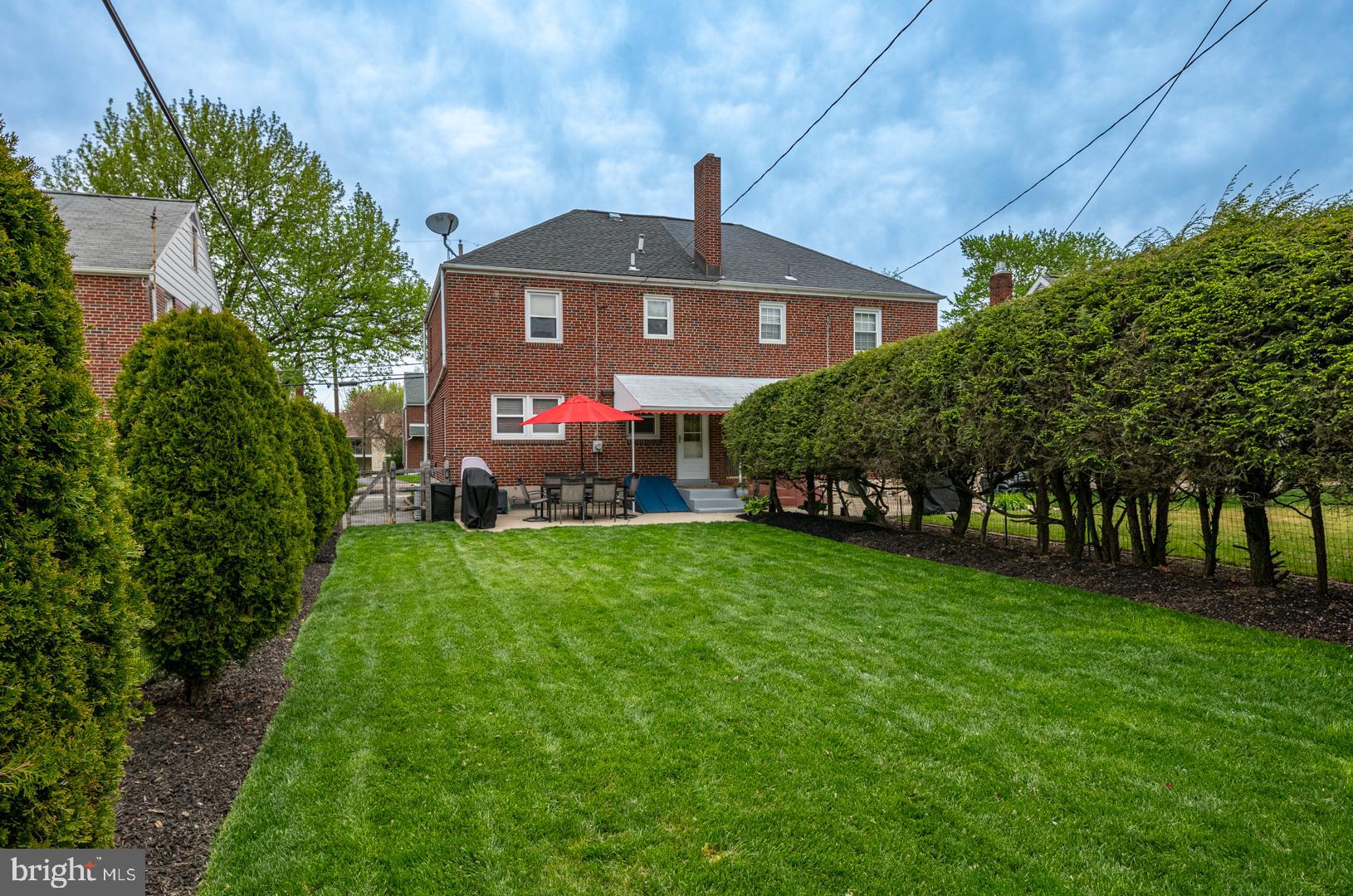 12 Lawndale Road Wyomissing, PA 19610 - Photo 7 of 15