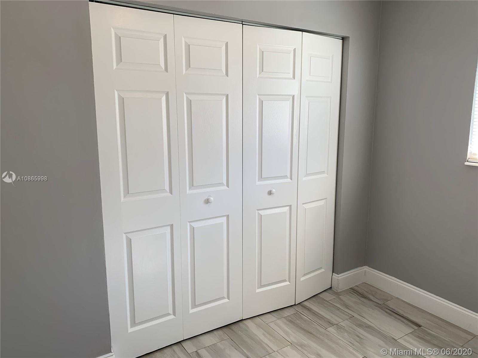 1145 West 26th Street Riviera Beach, FL 33404 - Photo 9 of 13 Gallery Image 9
