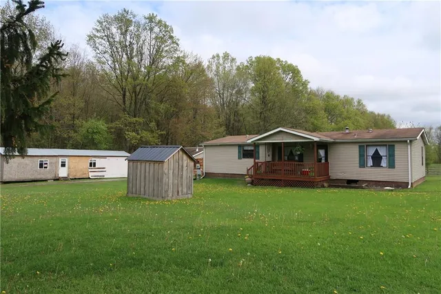 $189,000 | 78 Balut Road, Fredonia, PA 16124