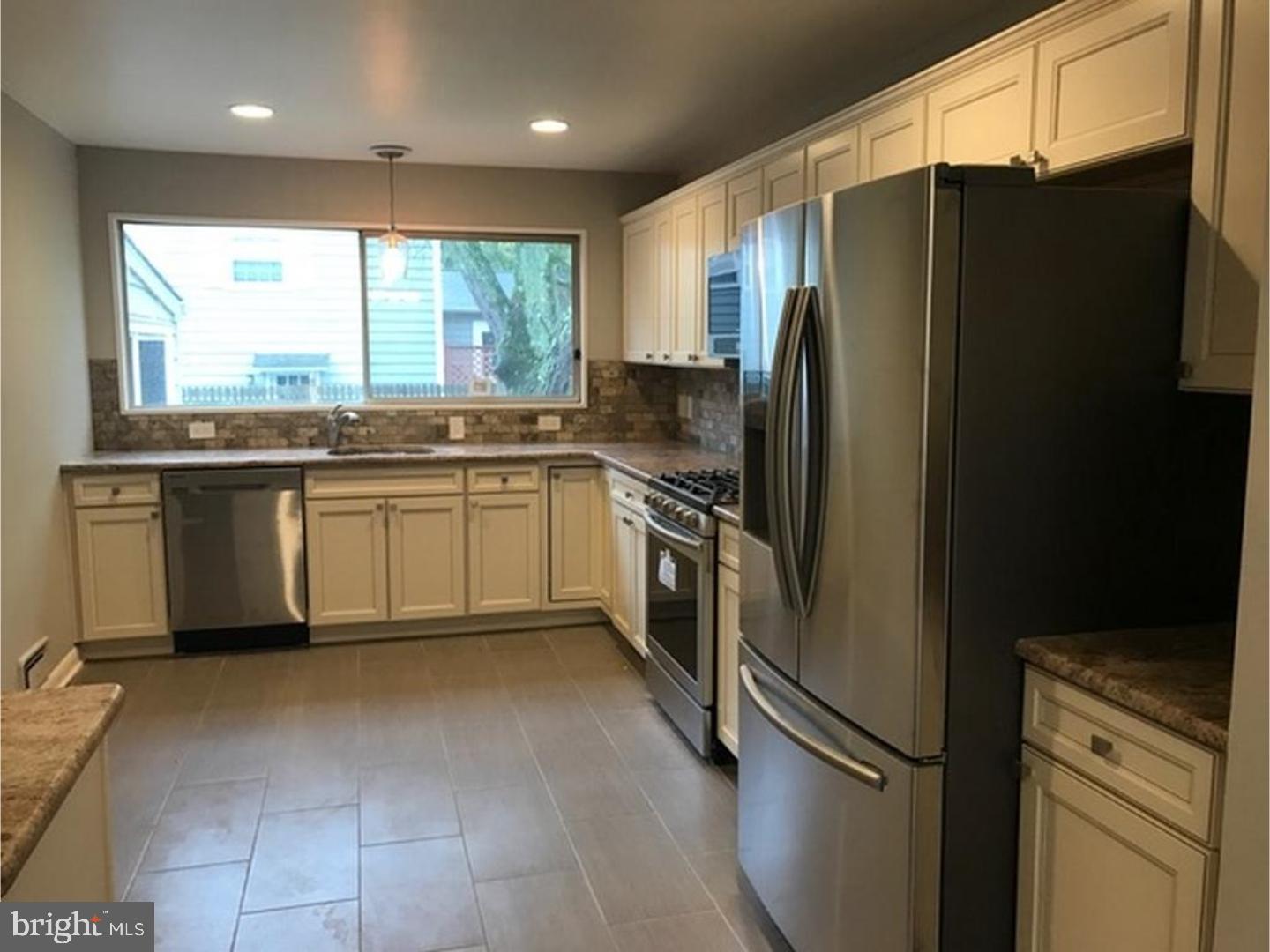 1124 Cooperskill Road Cherry Hill, NJ 08034 - Photo 4 of 8
