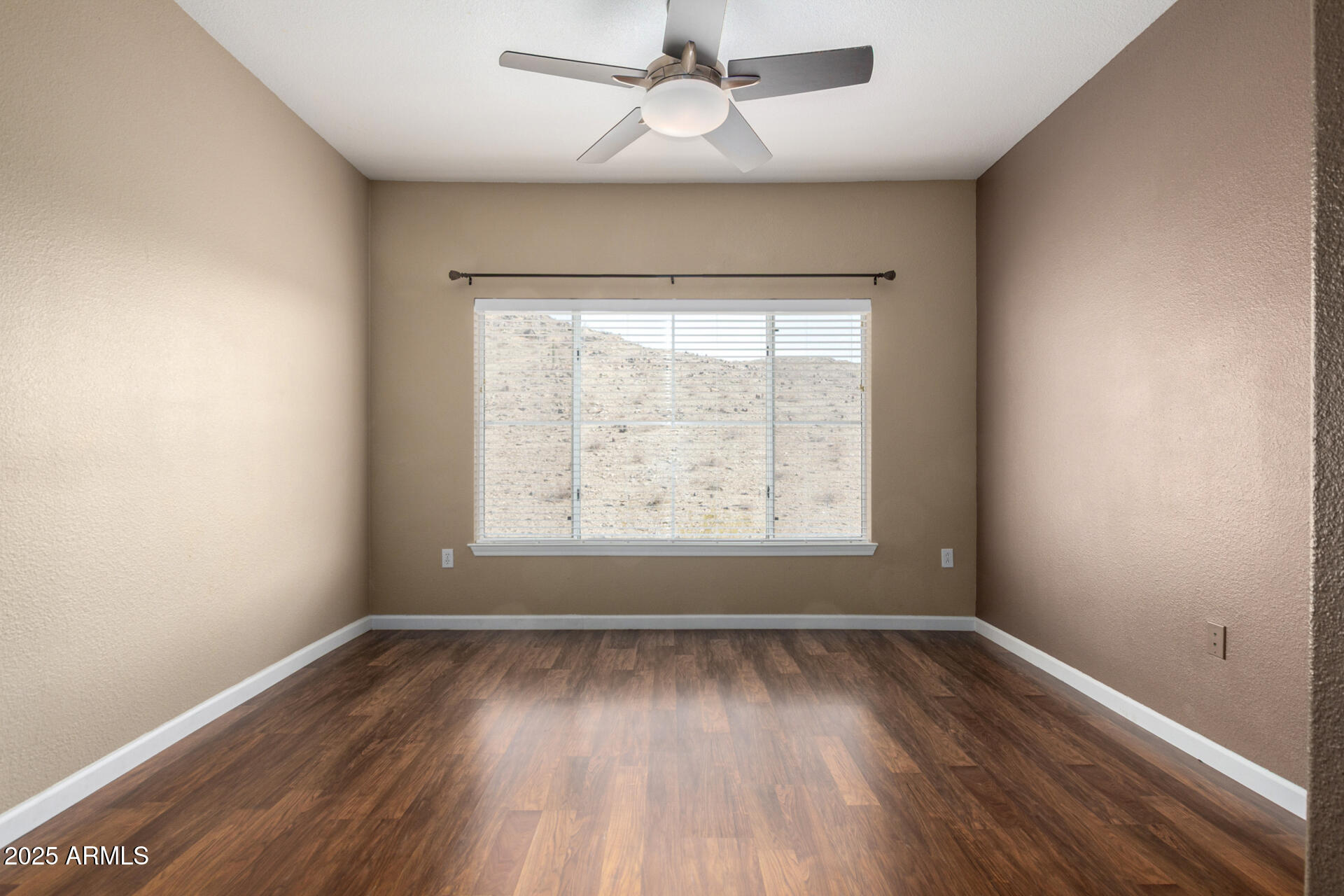 3236 East Chandler Boulevard, Unit 2011 Phoenix, AZ 85048 - Photo 13 of 30 17 Chandler 2011