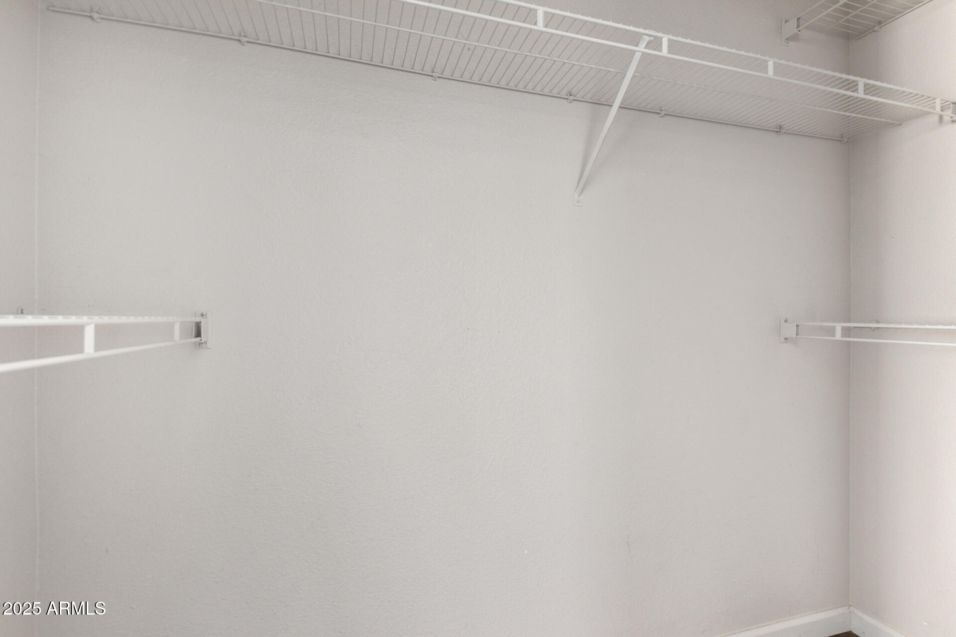 3236 East Chandler Boulevard, Unit 2011 Phoenix, AZ 85048 - Photo 17 of 30 21 Chandler 2011