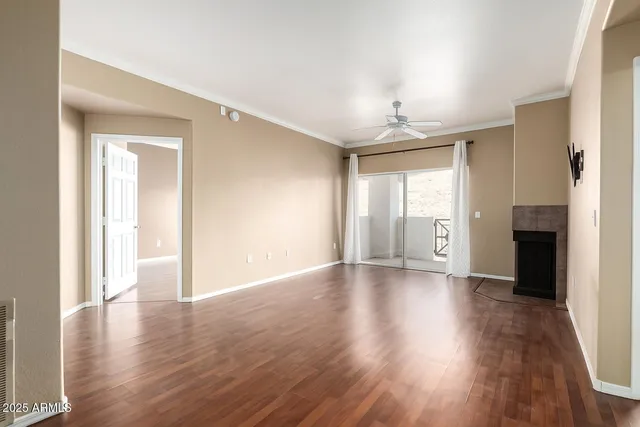 $2,000 | 3236 East Chandler Boulevard, Unit 2011, Phoenix, AZ 85048
